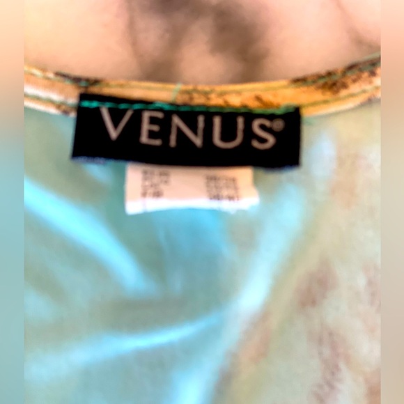 Embellished sleeveless top - Picture 6 of 6